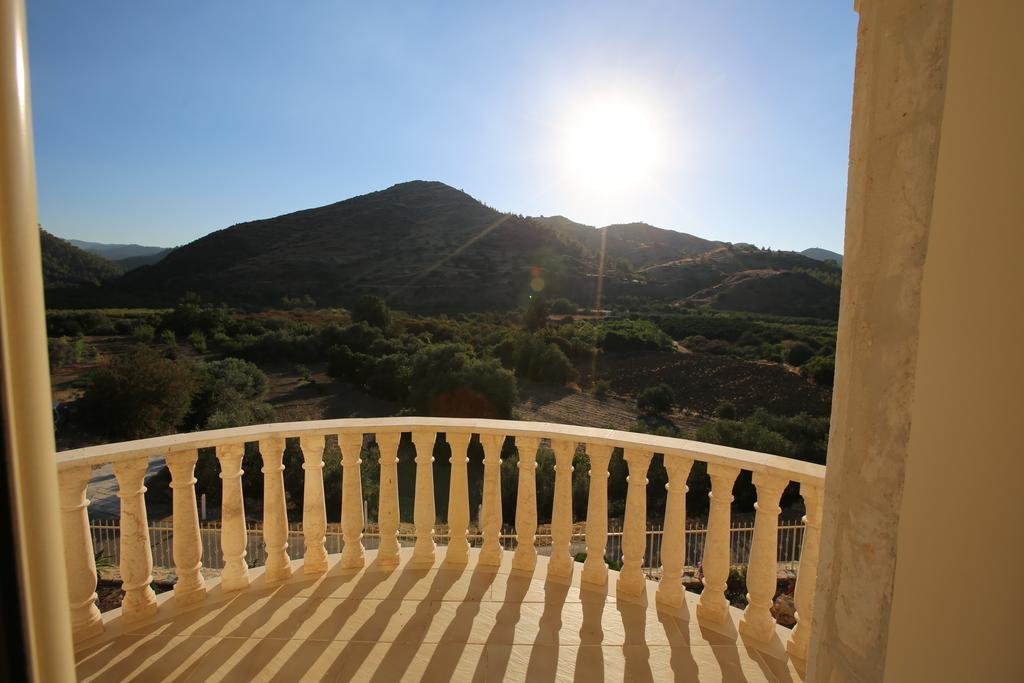 Villa Melyia Kato Pyrgos Bilik gambar
