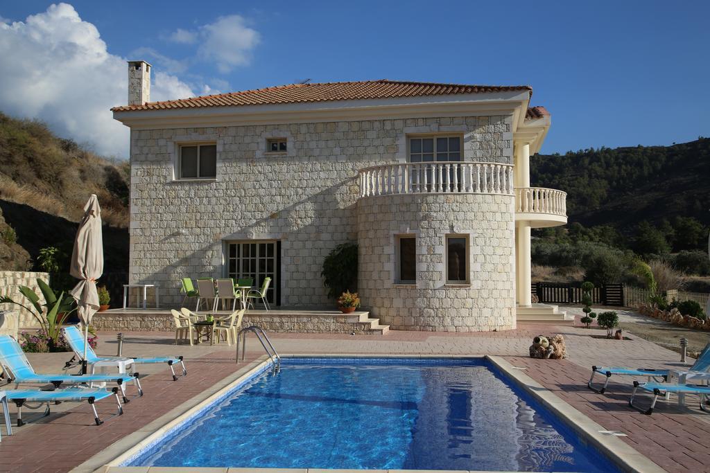 Villa Melyia Kato Pyrgos Bilik gambar